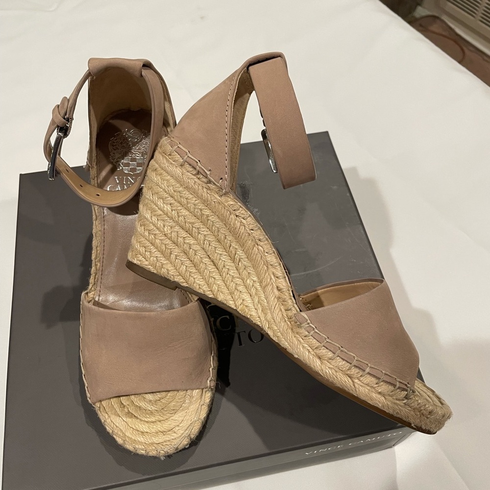LIKE NEW! Vince Camuto wedges.  Size 6.5.